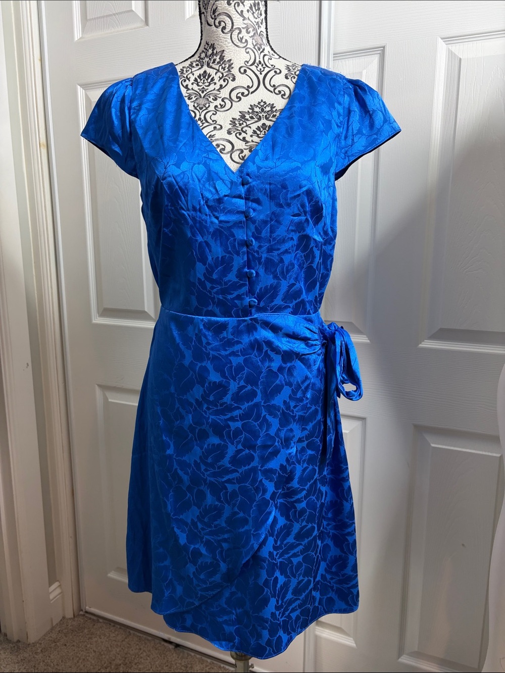Lulu's Sapphire Blue Floral Wrap Dress M